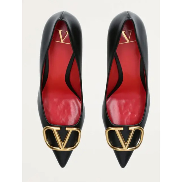 Valentino Garavani Signature Gold V Logo Plaque Black Leather Pumps 37